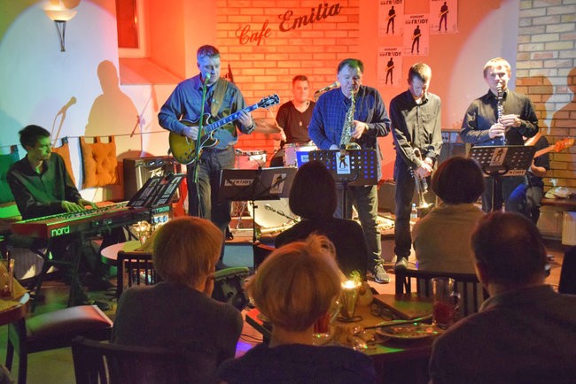 Big Band dla Frajdy w Cafe Emilia (Nakło)